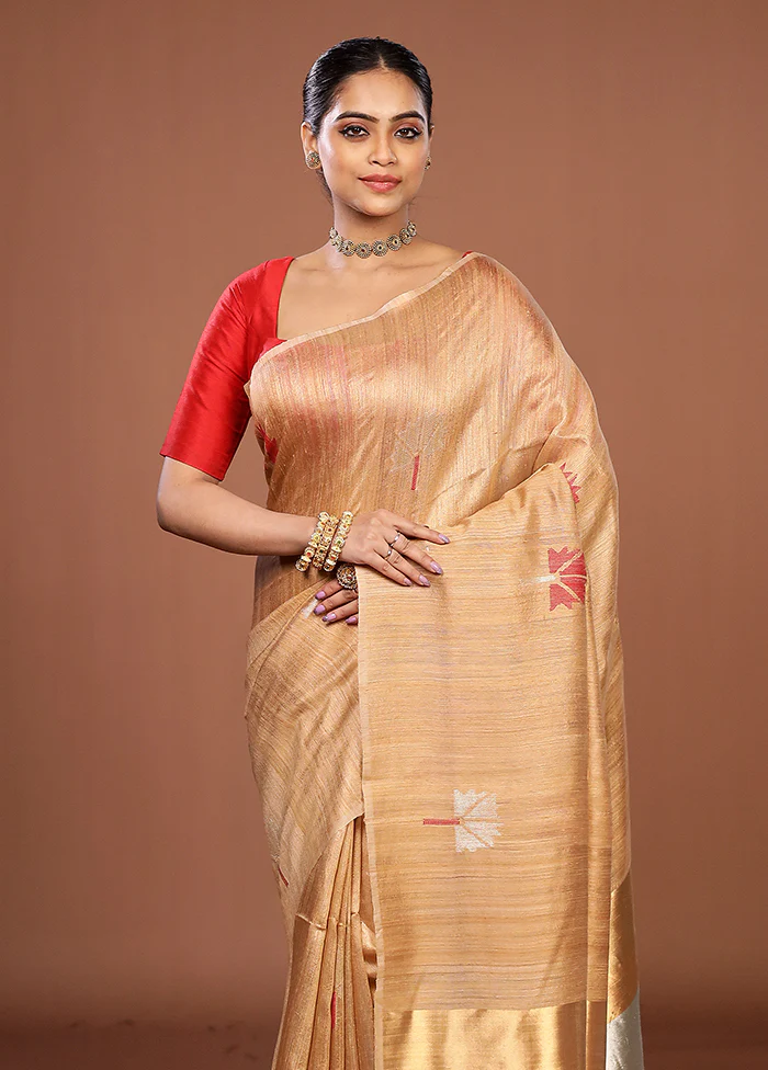 Cream Handloom Matka Pure Silk Saree With Blouse Piece