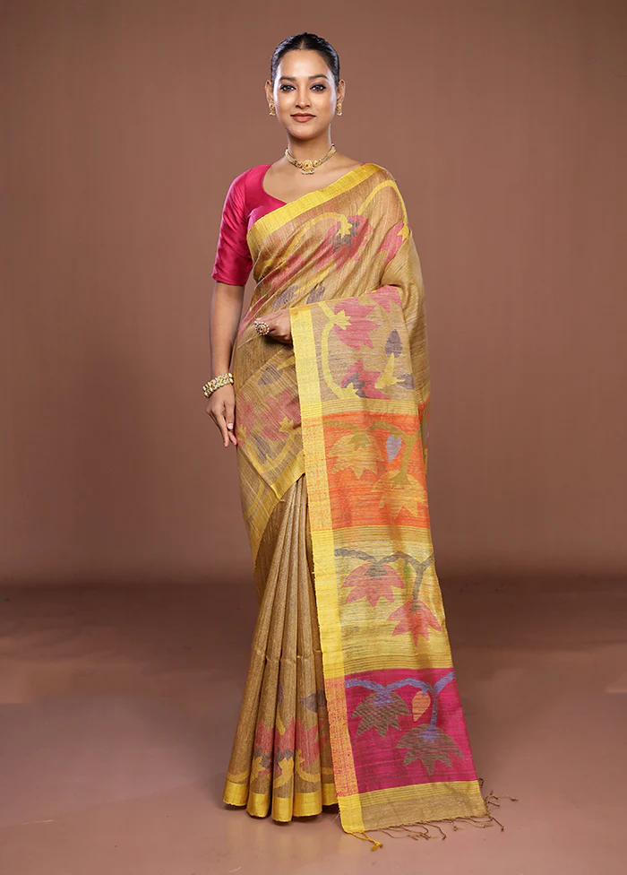 Cream Handloom Matka Pure Silk Saree With Blouse Piece - Image 2