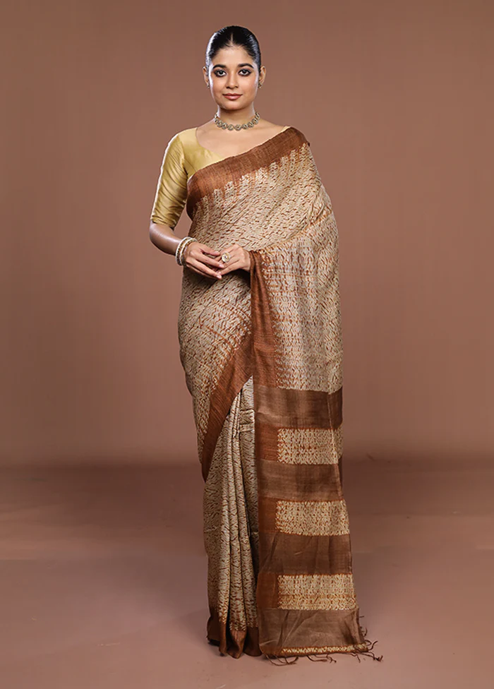 Cream Handloom Matka Pure Silk Saree With Blouse Piece - Image 2
