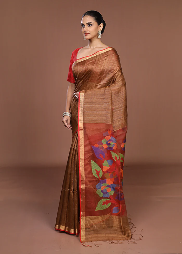 Cream Handloom Matka Pure Silk Saree With Blouse Piece - Image 4