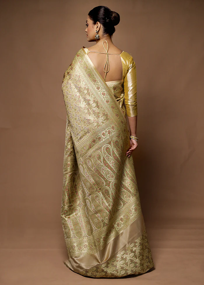Cream Handloom Tanchoi Pure Silk Saree With Blouse Piece - Image 3