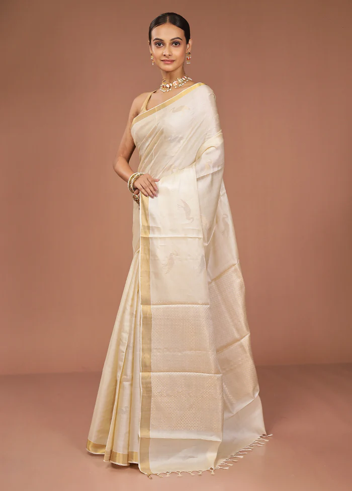 Cream Handloom Tussar Pure Silk Saree With Blouse Piece - Image 4
