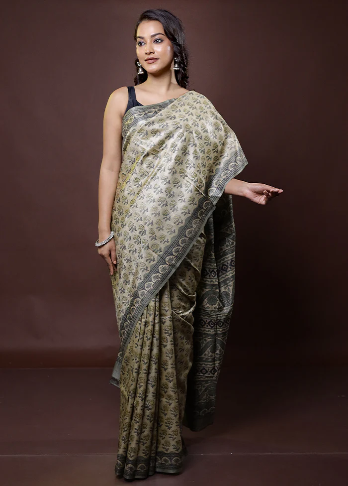 Cream Handloom Tussar Pure Silk Saree With Blouse Piece - Image 2