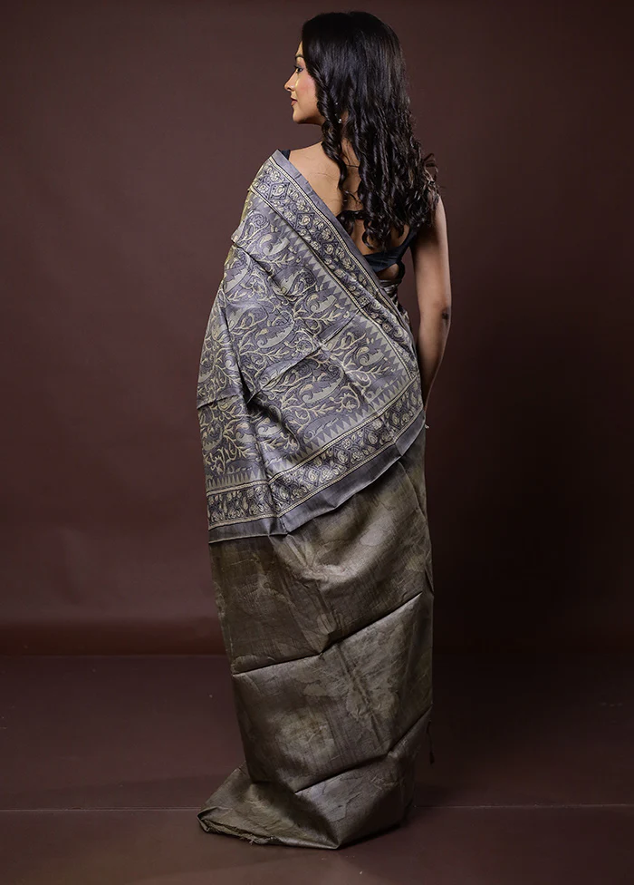 Cream Handloom Tussar Pure Silk Saree With Blouse Piece - Image 3