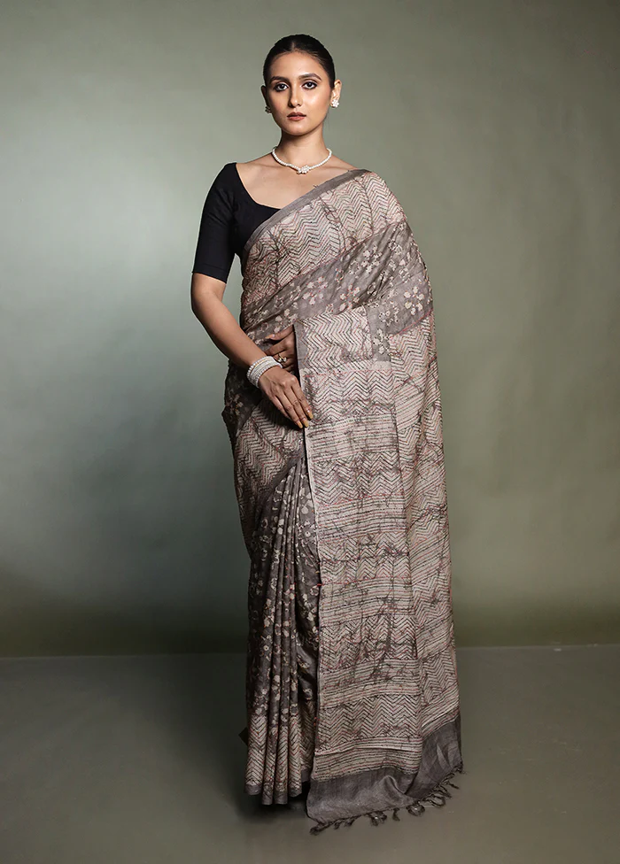 Cream Handloom Tussar Pure Silk Saree With Blouse Piece - Image 2