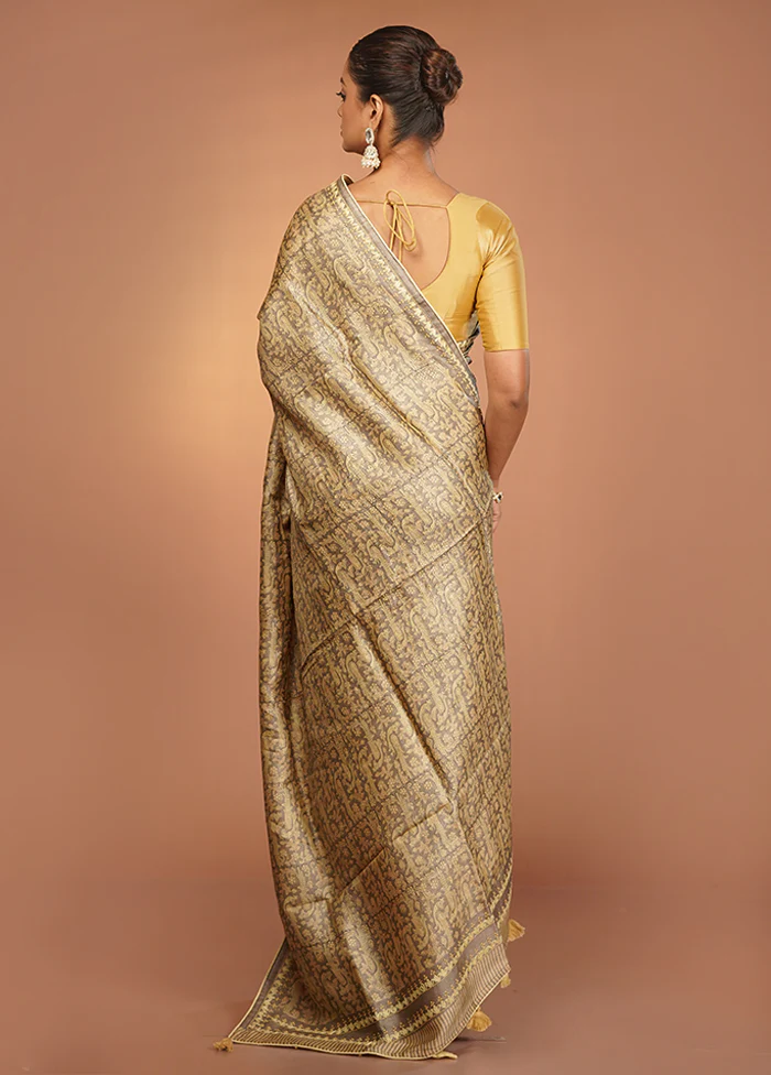 Cream Handloom Tussar Pure Silk Saree With Blouse Piece - Image 3