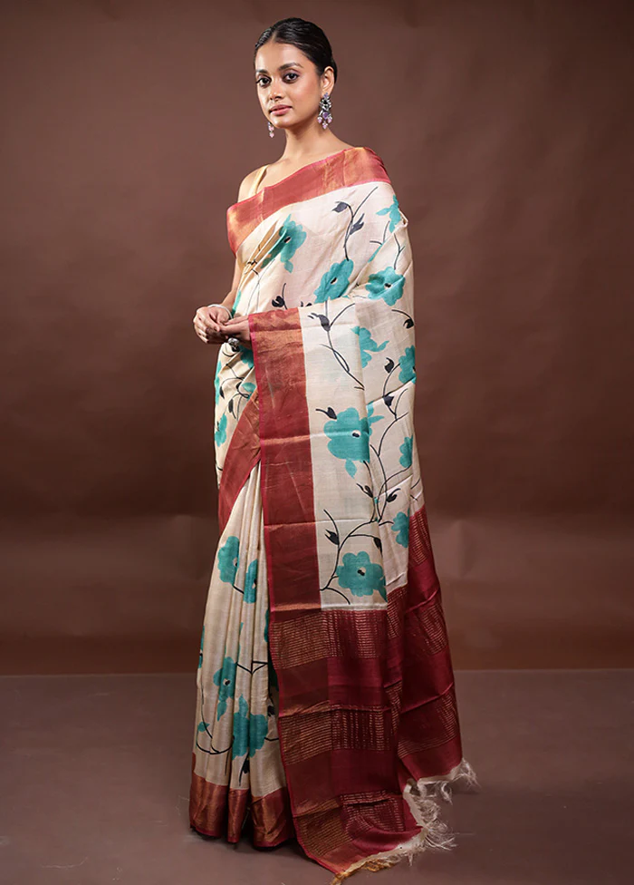 Cream Handloom Tussar Pure Silk Saree With Blouse Piece - Image 4