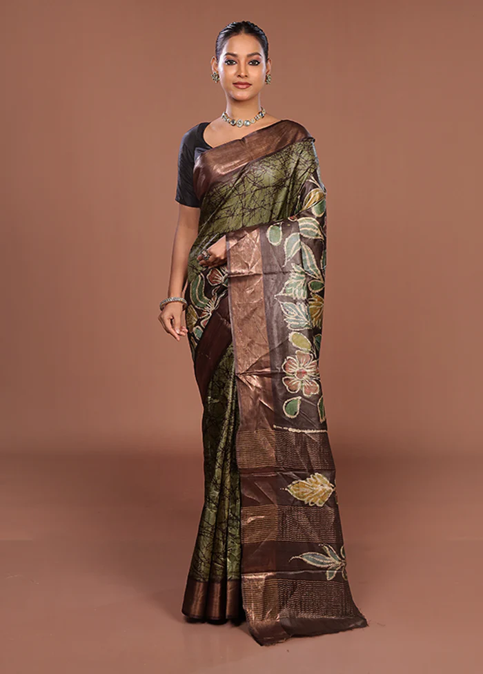 Green Handloom Tussar Pure Silk Saree With Blouse Piece - Image 2
