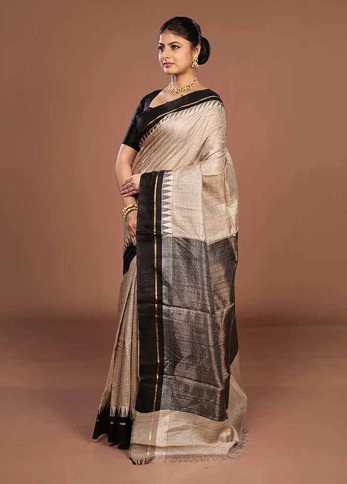 Cream Handloom Tussar Pure Silk Saree With Blouse Piece - Image 3