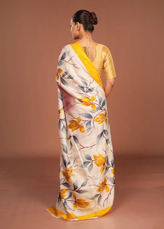 Cream Handloom Tussar Pure Silk Saree With Blouse Piece - Image 3