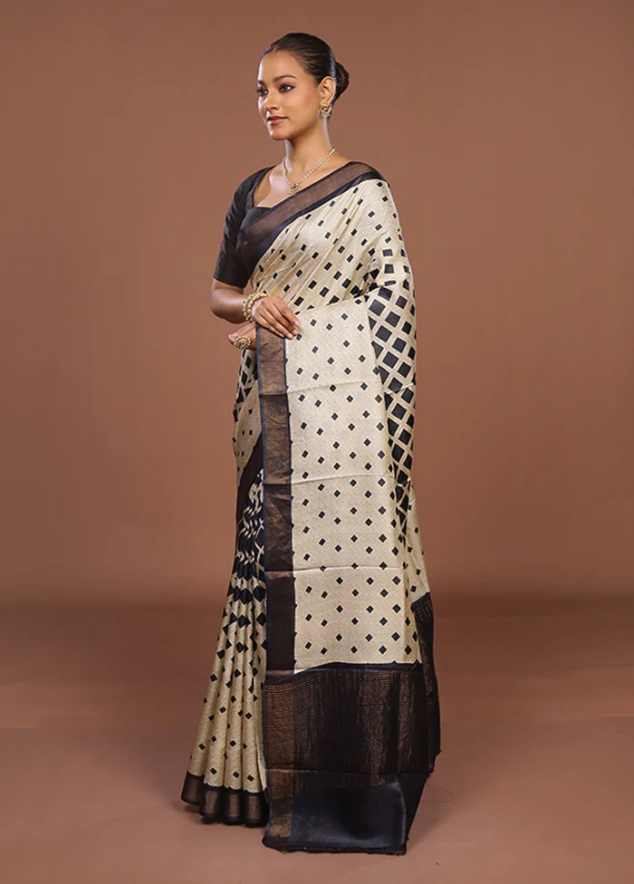 Cream Handloom Tussar Pure Silk Saree With Blouse Piece - Image 4