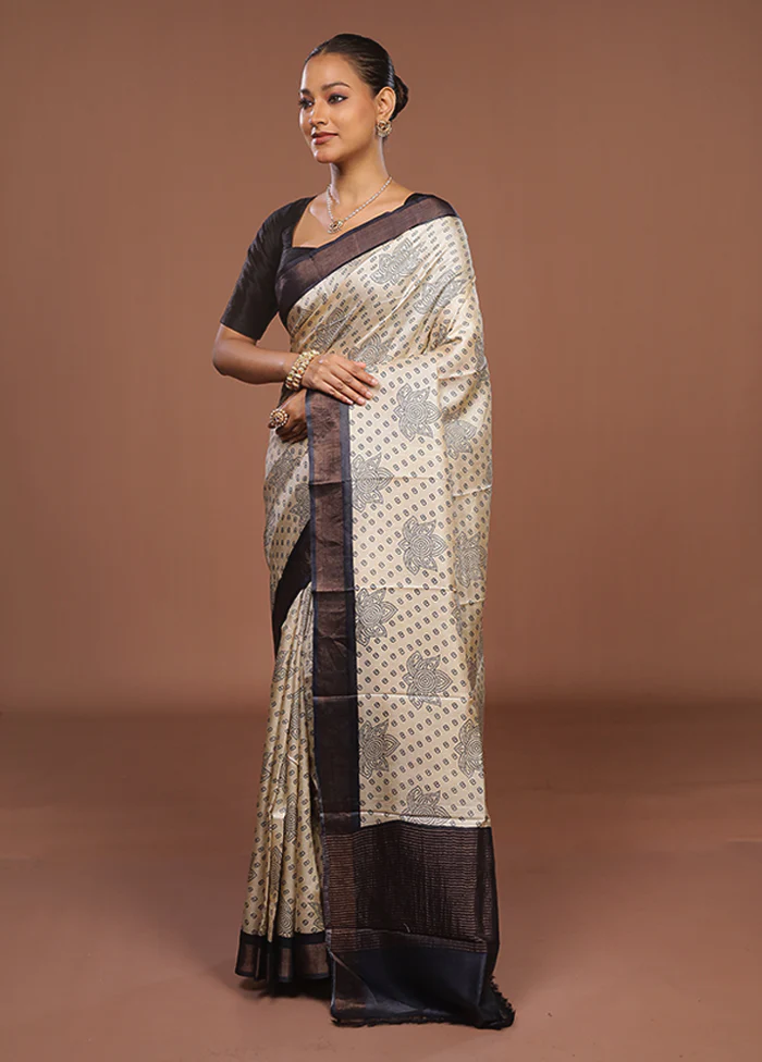 Cream Handloom Tussar Pure Silk Saree With Blouse Piece - Image 4