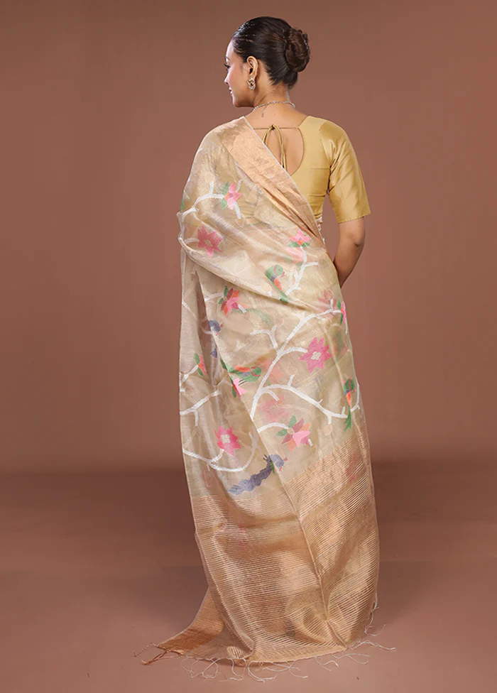 Cream Handloom Tussar Pure Silk Saree With Blouse Piece - Image 3