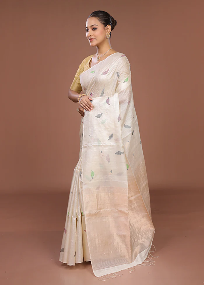 Cream Handloom Tussar Pure Silk Saree With Blouse Piece - Image 4
