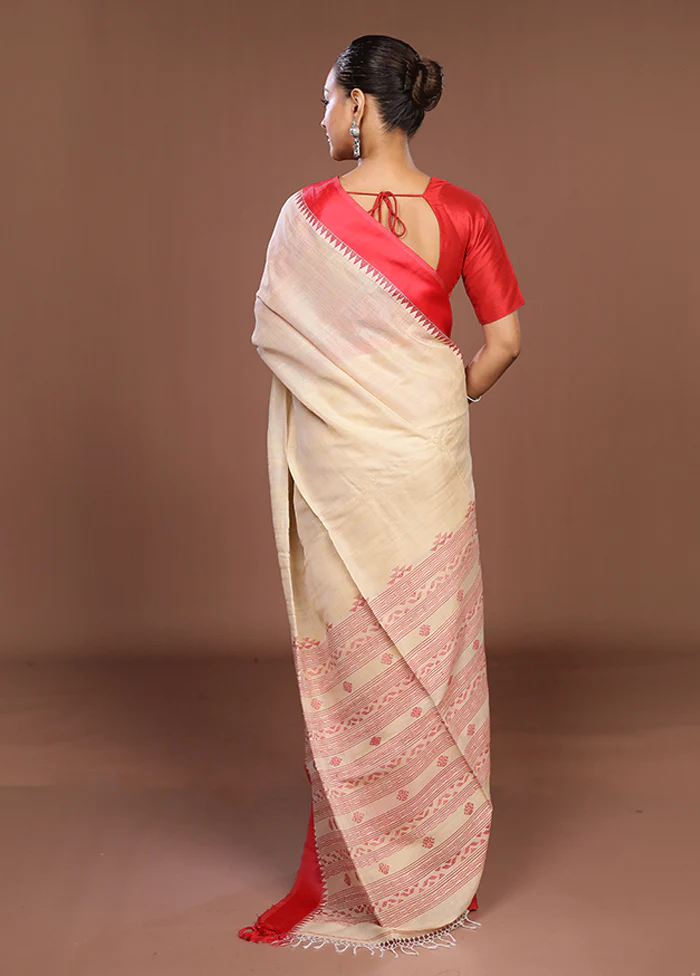 Cream Handloom Tussar Pure Silk Saree With Blouse Piece - Image 3