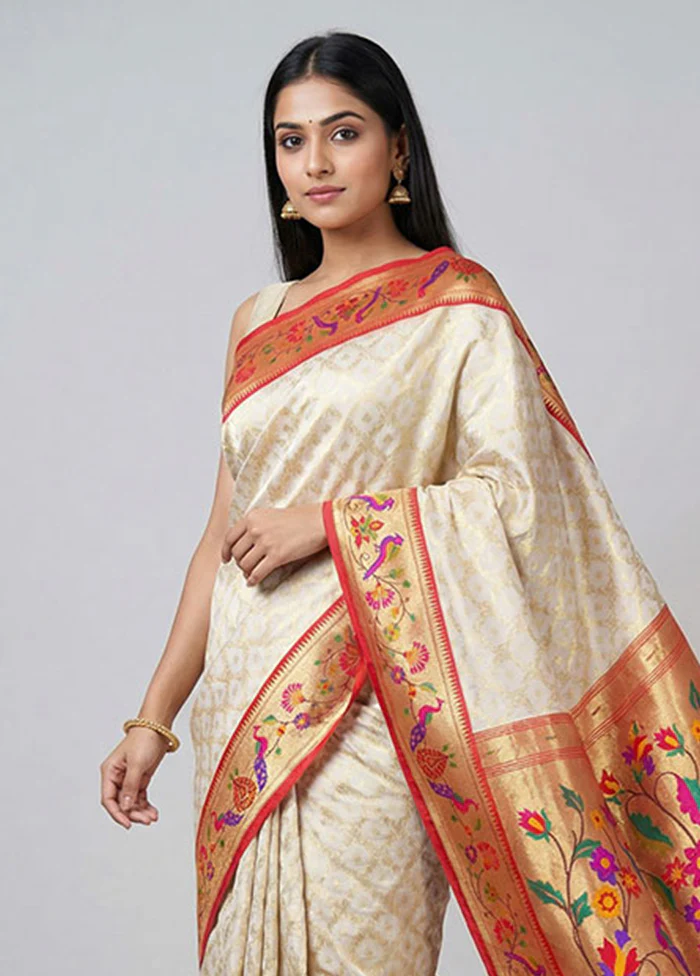 Cream Handloom Uppada Pure Silk Saree With Blouse Piece - Image 2