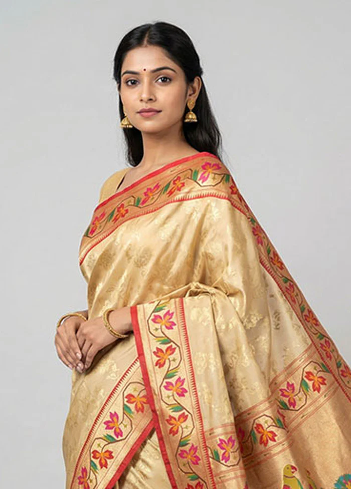 Cream Handloom Uppada Pure Silk Saree With Blouse Piece - Image 2