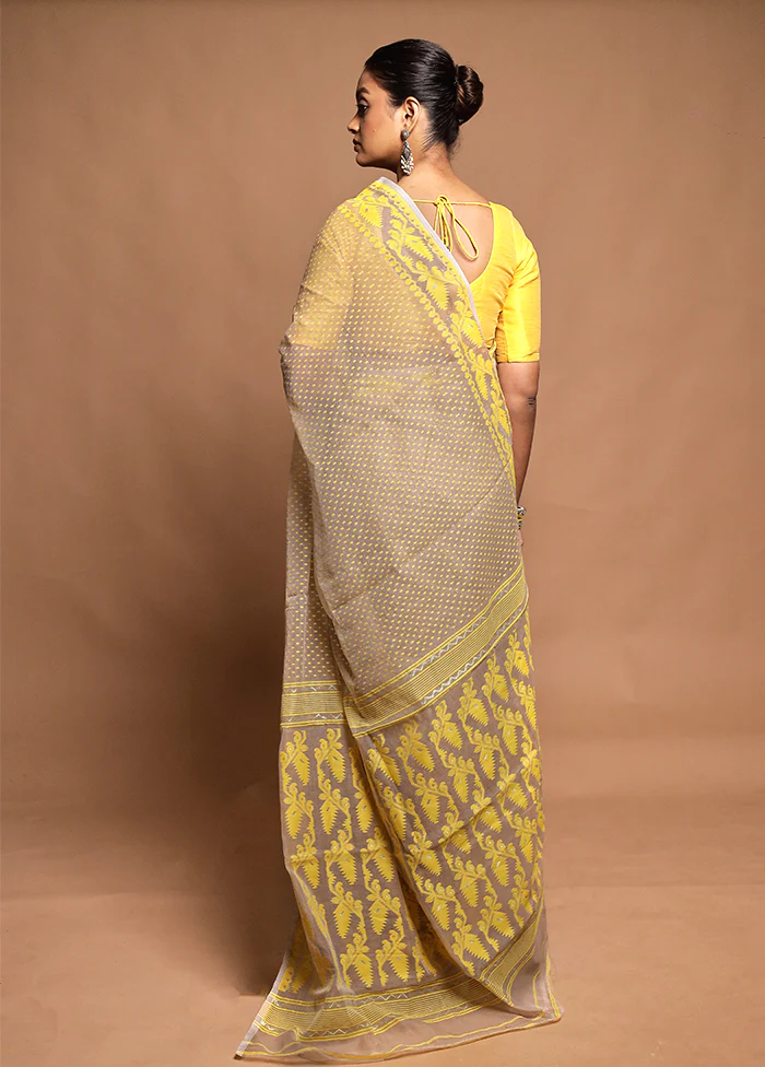 Cream Tant Jamdani Saree Without Blouse Piece - Image 3