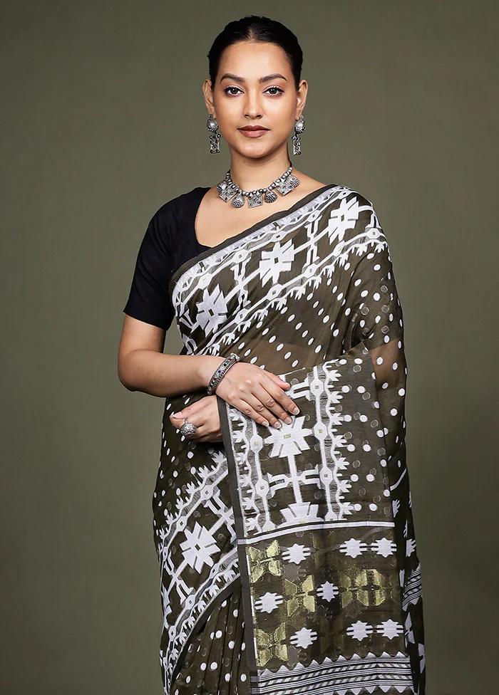 Cream Tant Jamdani Saree Without Blouse Piece
