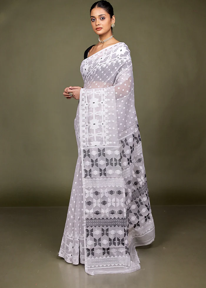 Cream Tant Jamdani Saree Without Blouse Piece - Image 4