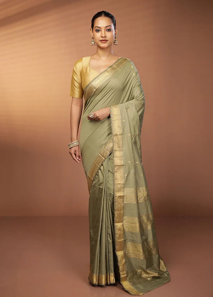 Cream Kanjivaram Silk Saree With Blouse Piece - Image 2