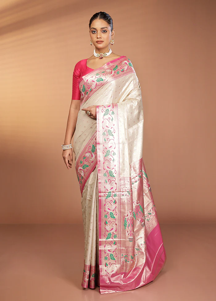 Cream Kanjivaram Silk Saree With Blouse Piece - Image 2