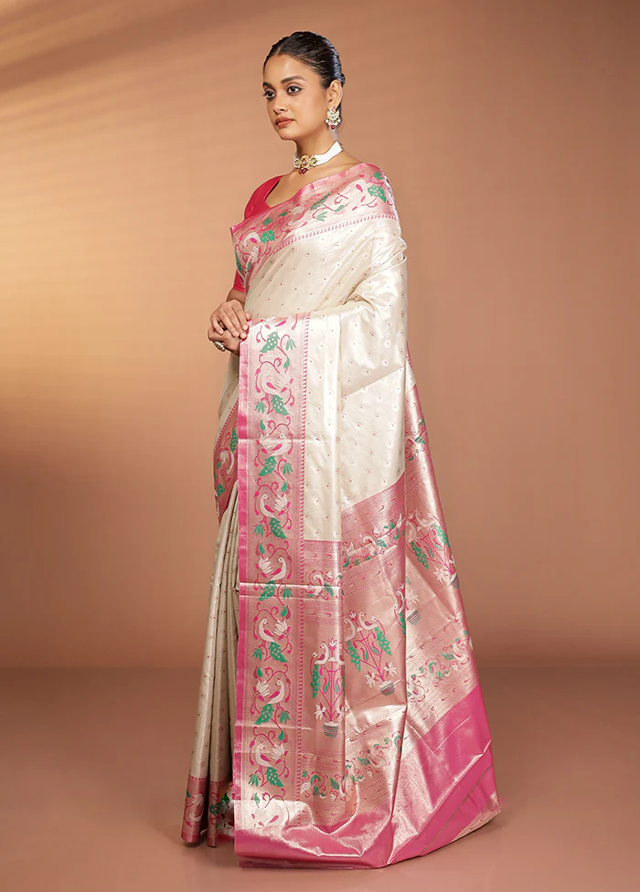Cream Kanjivaram Silk Saree With Blouse Piece - Image 4