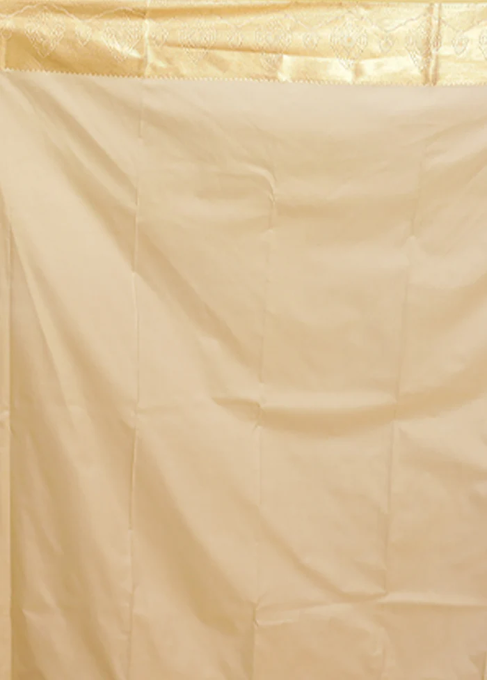 Cream Kanjivaram Silk Saree With Blouse Piece - Image 5