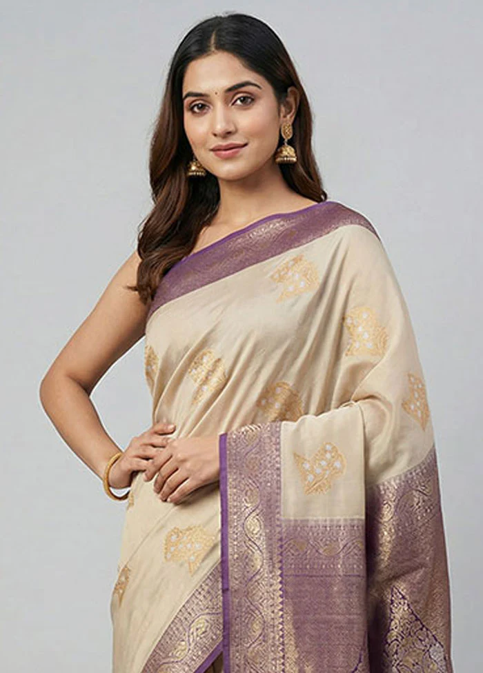 Cream Kanjivaram Silk Saree With Blouse Piece - Image 2
