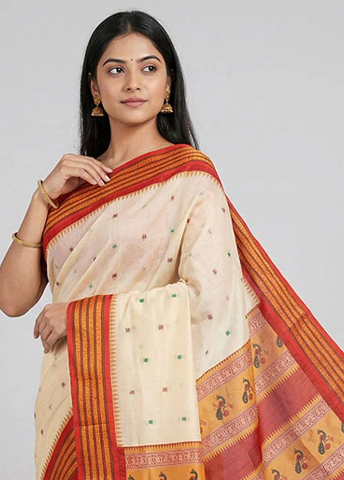 Cream Kanjivaram Silk Saree With Blouse Piece - Image 2