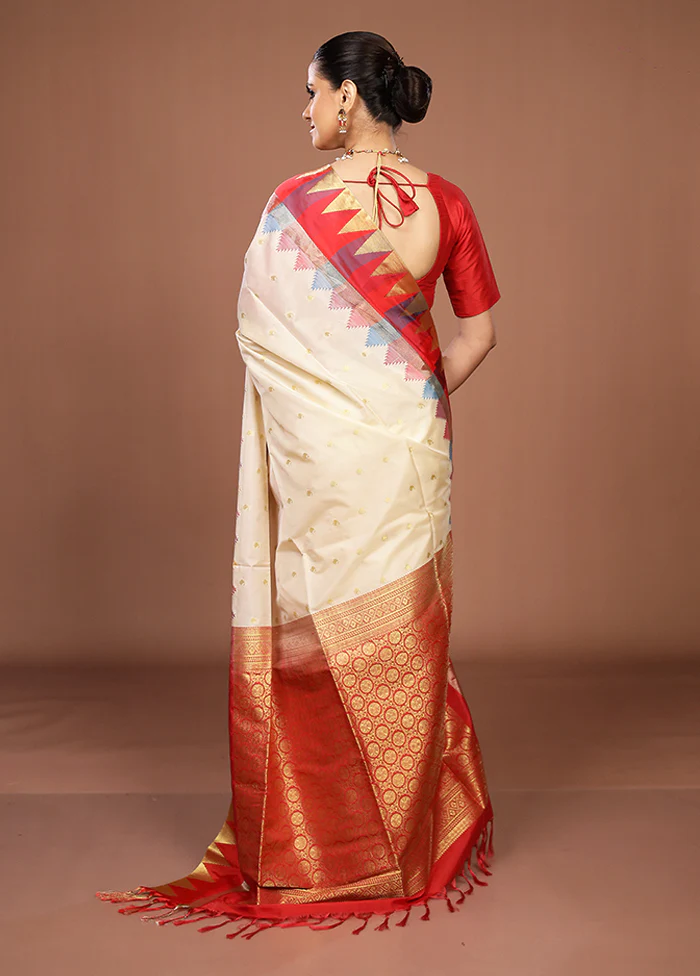Cream Kanjivaram Silk Saree With Blouse Piece - Image 3