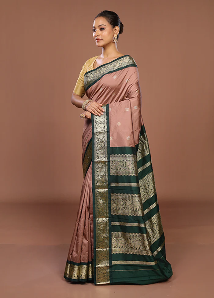 Cream Kanjivaram Silk Saree With Blouse Piece - Image 4