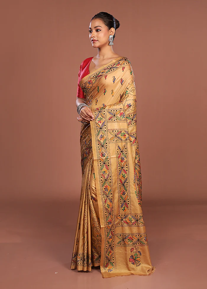 Cream Kantha Stitch Silk Saree With Blouse Piece - Image 4