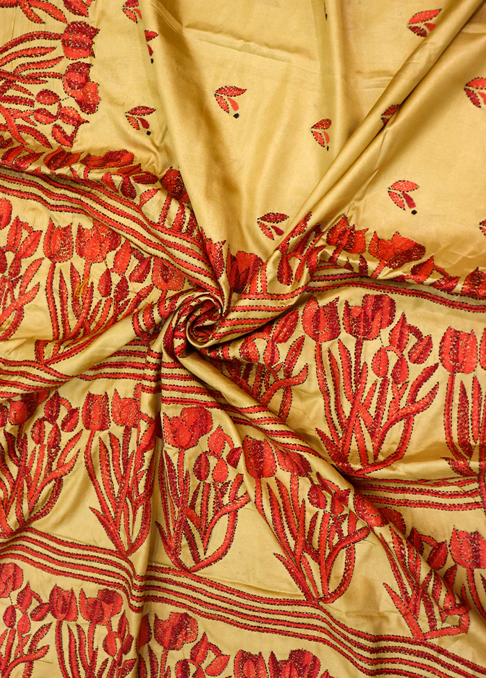 Yellow Kantha Stitch Silk Saree With Blouse Piece - Image 2