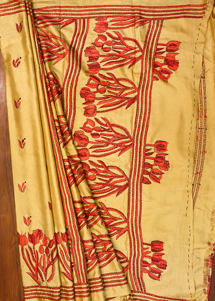 Yellow Kantha Stitch Silk Saree With Blouse Piece - Image 3