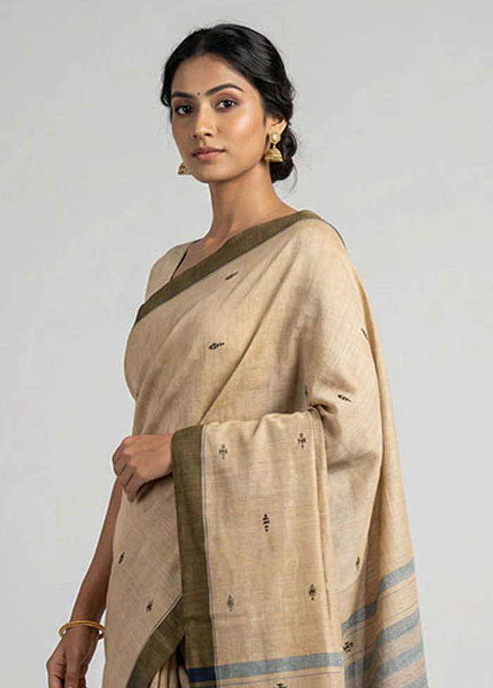 Cream Khadi Cotton Saree With Blouse Piece - Image 2