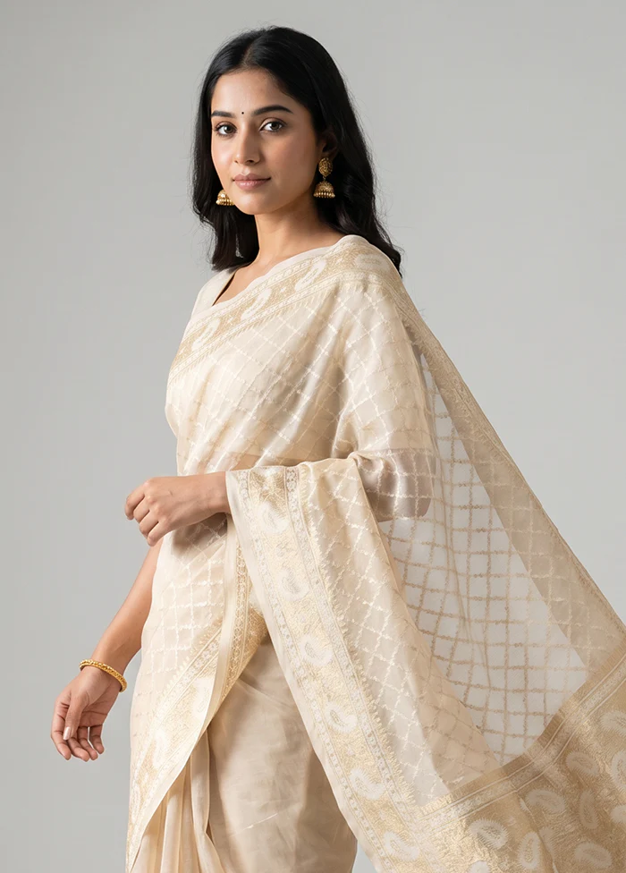 Cream Kora Silk Saree With Blouse Piece - Image 2