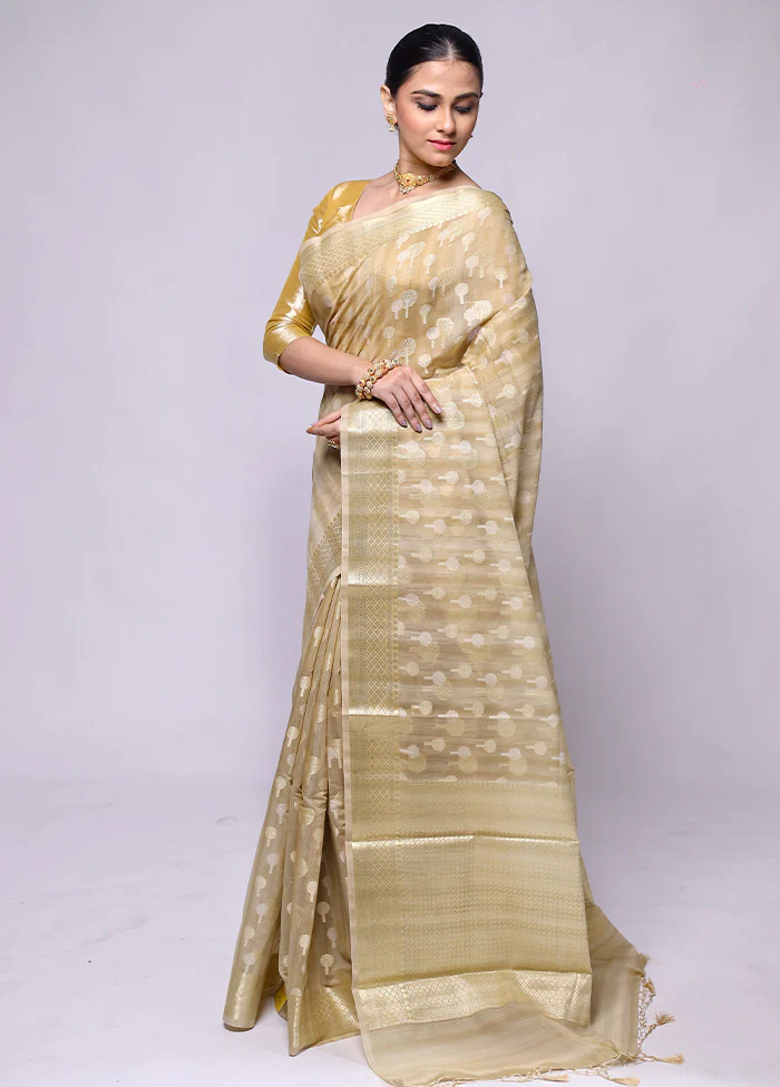 Cream Kora Silk Saree With Blouse Piece - Image 4