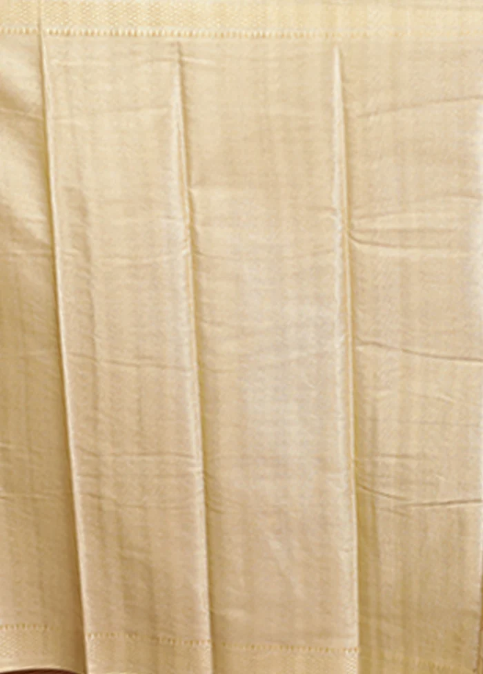 Cream Kora Silk Saree With Blouse Piece - Image 5