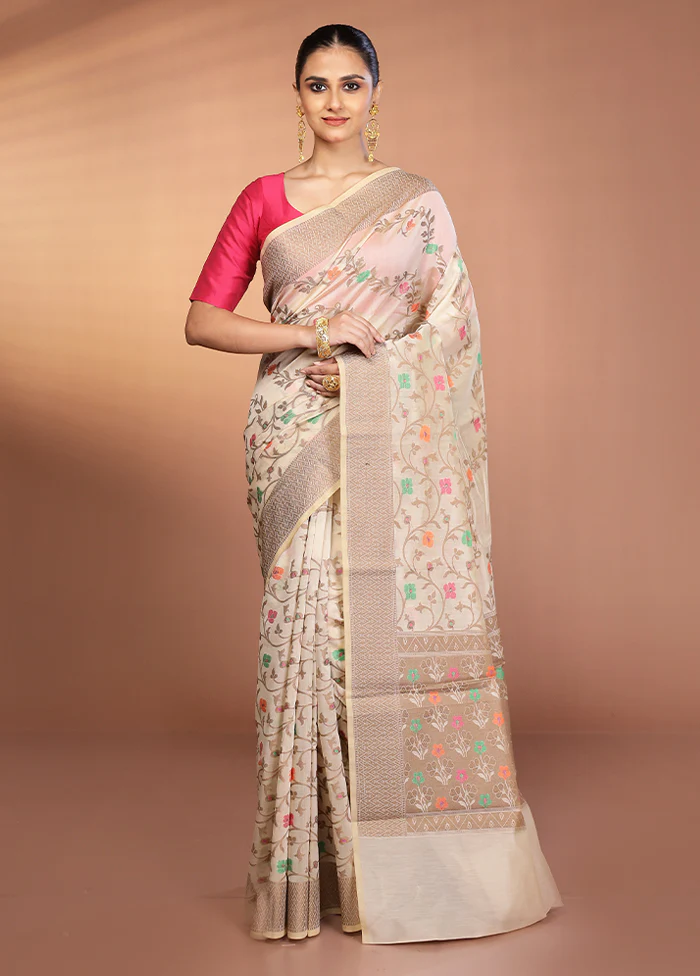 Cream Kora Silk Saree With Blouse Piece - Image 2