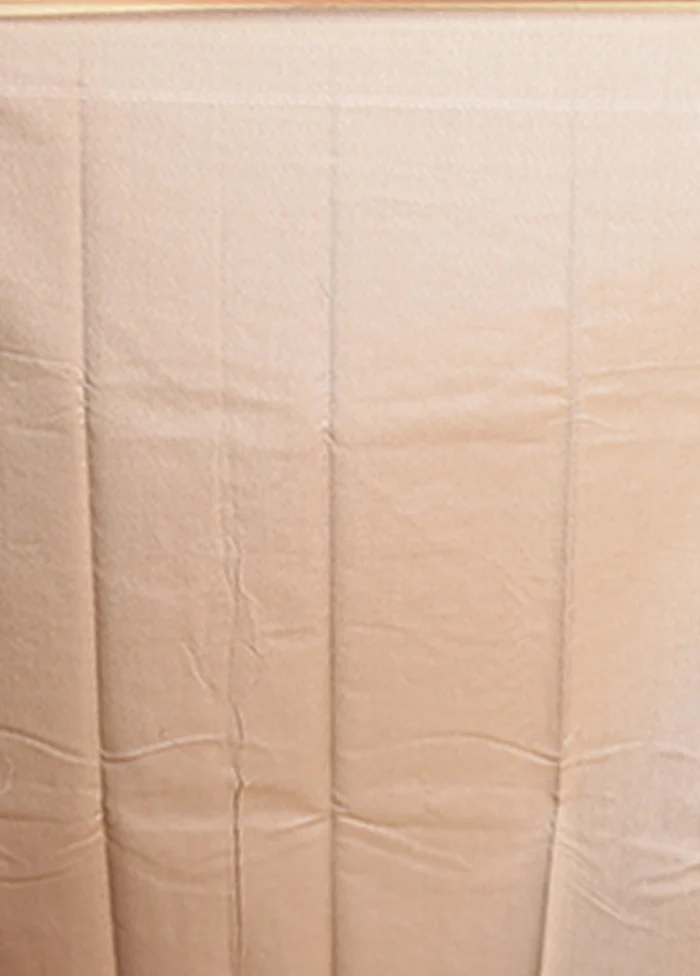 Cream Kora Silk Saree With Blouse Piece - Image 5