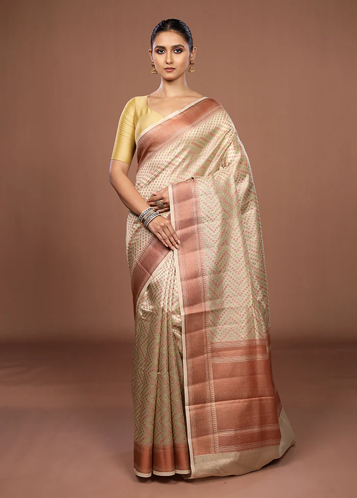 Cream Kora Silk Saree With Blouse Piece - Image 2