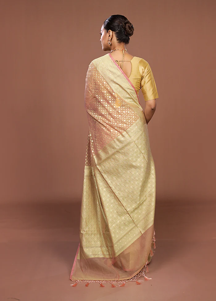 Cream Kora Silk Saree With Blouse Piece - Image 3