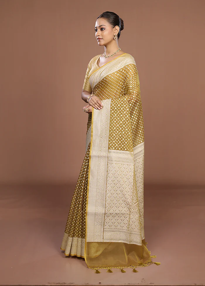 Yellow Kora Silk Saree With Blouse Piece - Image 4