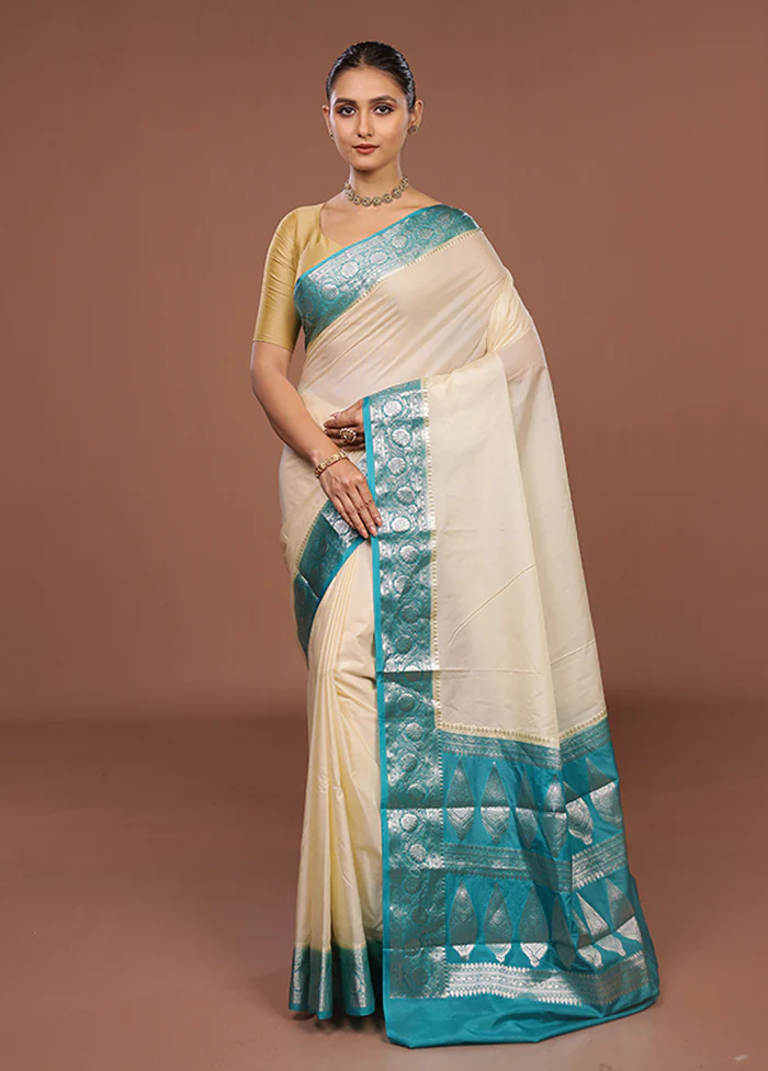 Cream Kora Silk Saree With Blouse Piece - Image 2