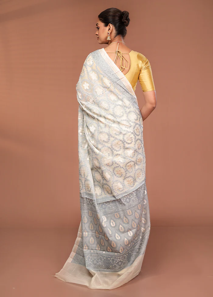 Cream Kora Silk Saree With Blouse Piece - Image 3