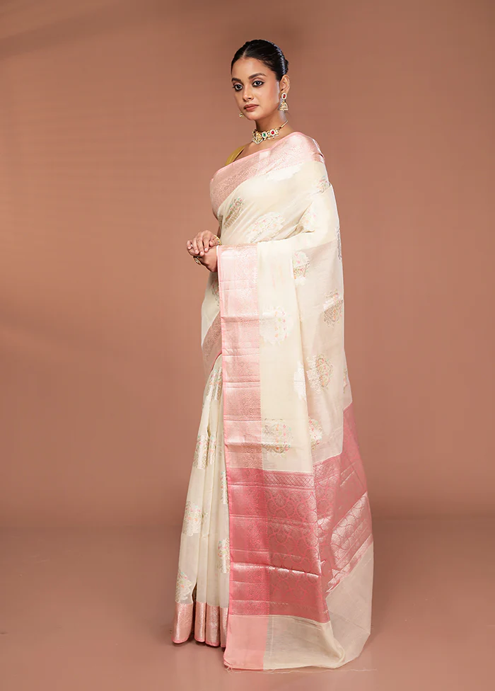 Cream Kora Silk Saree With Blouse Piece - Image 4