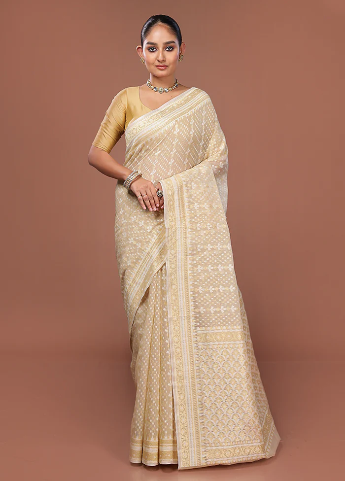 Cream Kora Silk Saree With Blouse Piece - Image 2