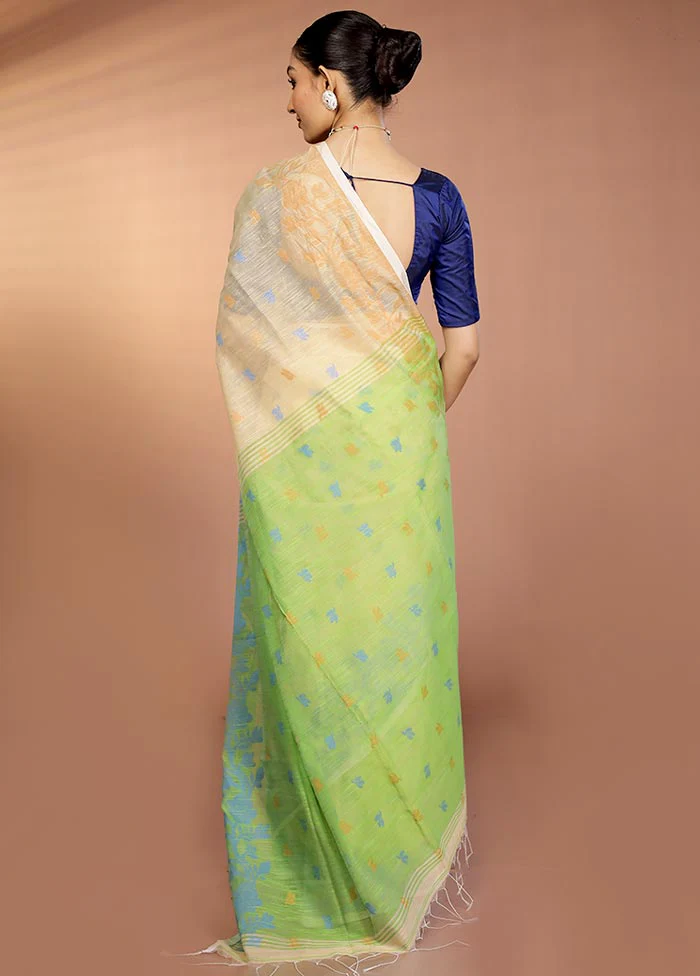 Cream Matka Silk Saree With Blouse Piece - Image 3