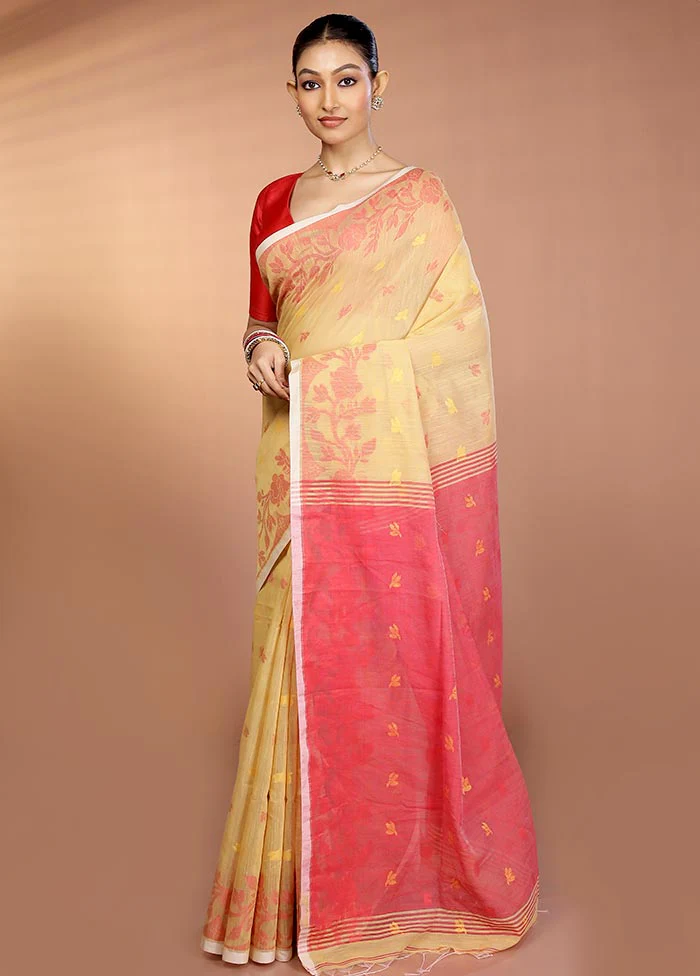 Cream Matka Silk Saree With Blouse Piece - Image 4
